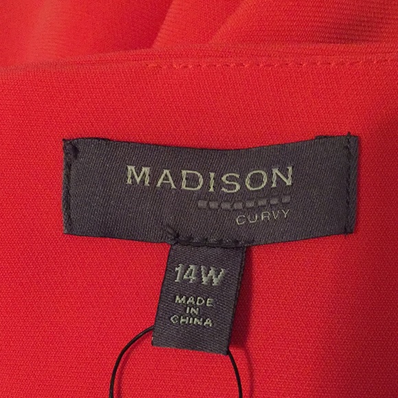 Madison, size 14W Curvy Fire Red pants w/spandex - Picture 4 of 4